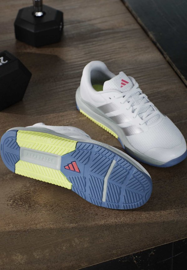 adidas Performance DS BASE