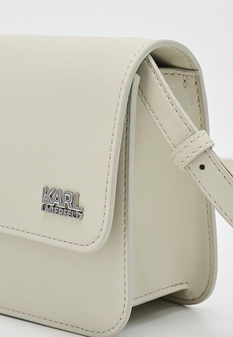 KARL LAGERFELD K/KORE
