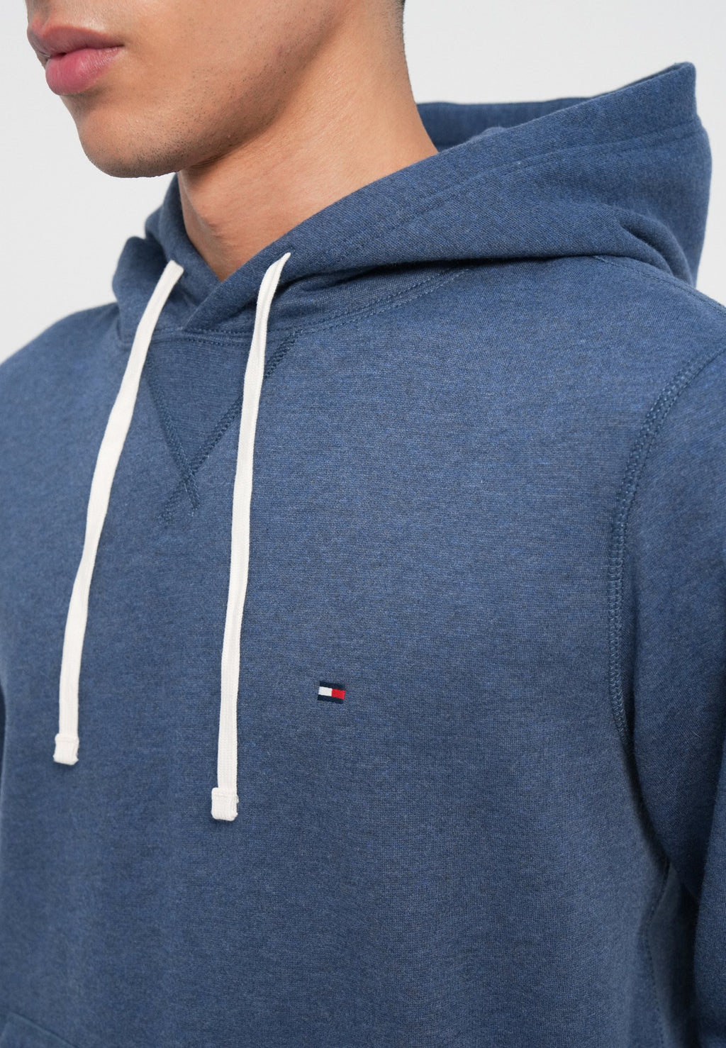 SEASONAL HOODY Media 6