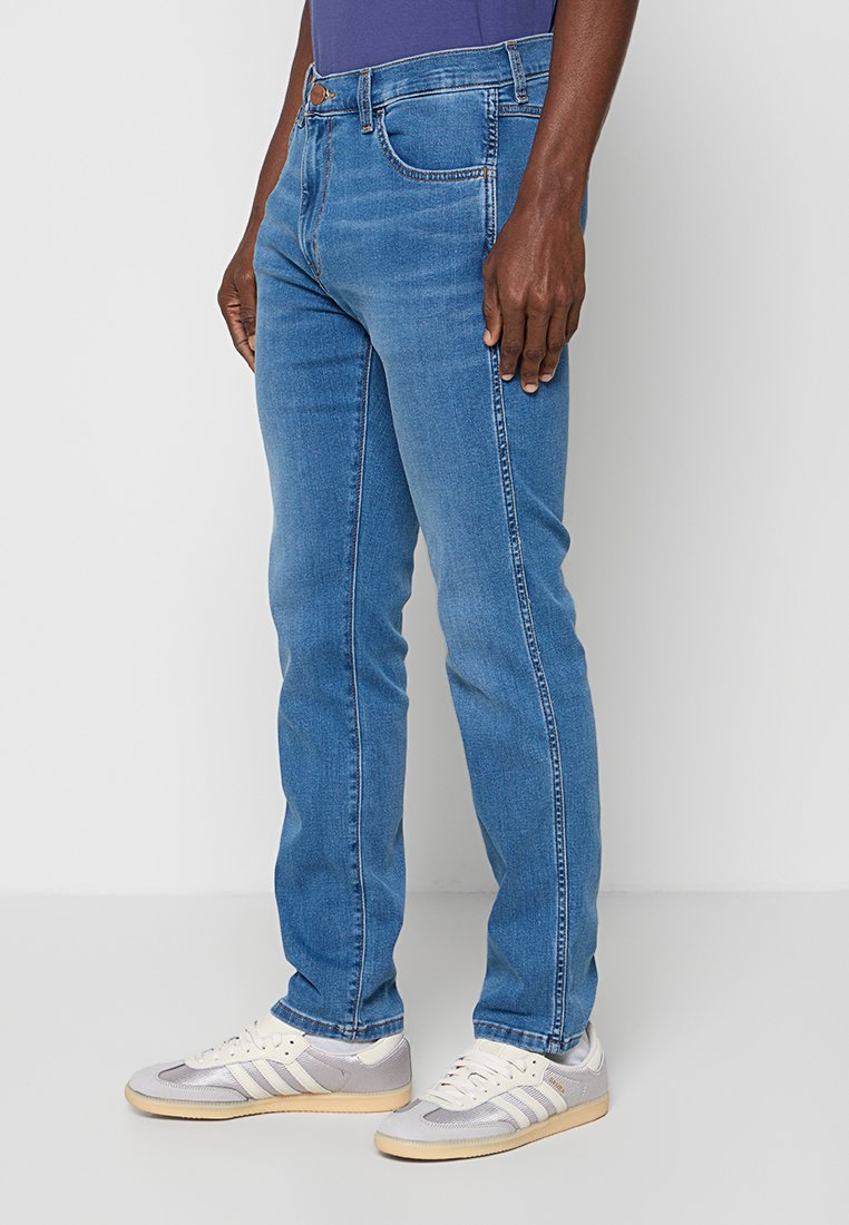 Wrangler LARSTON