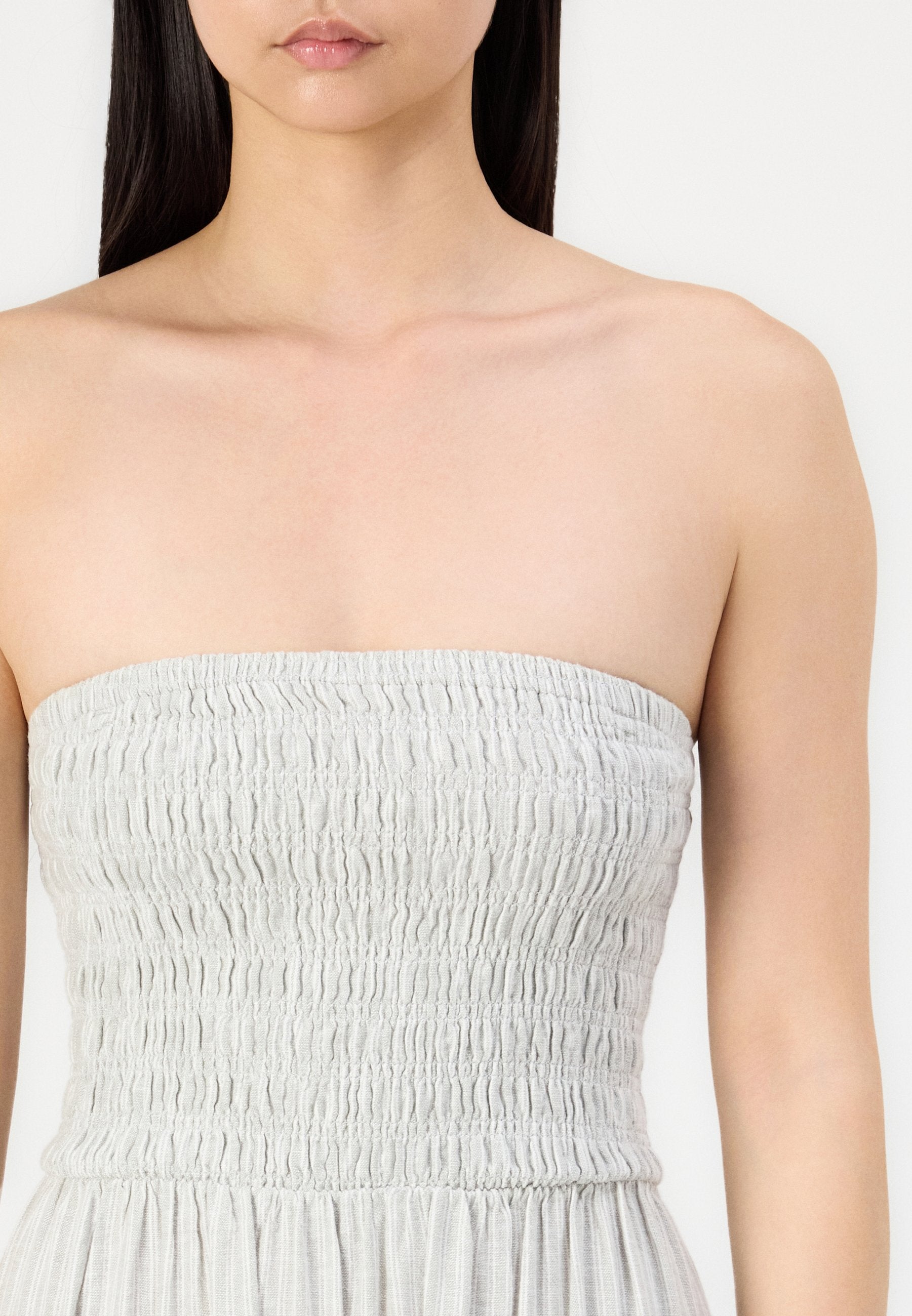 Hollister Co. STRAPLESS LINEN DROP WAIST CHANNELED MIDI DRESS