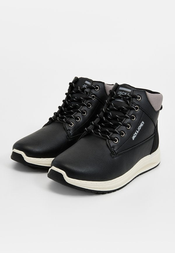 Jack & Jones