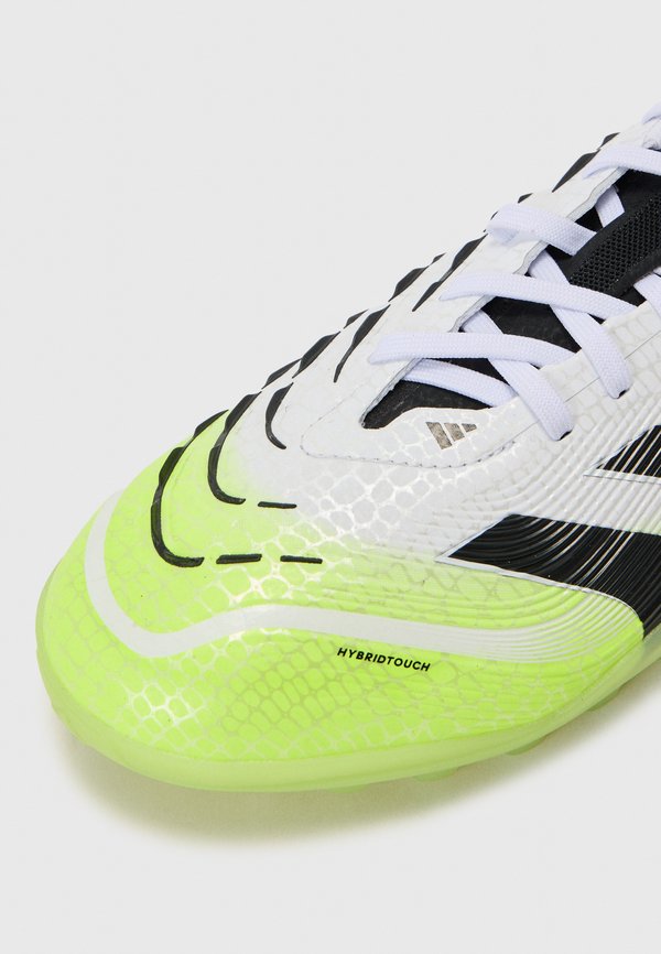 adidas Performance PREDATOR PRO TURF FOOTBALL BOOTS