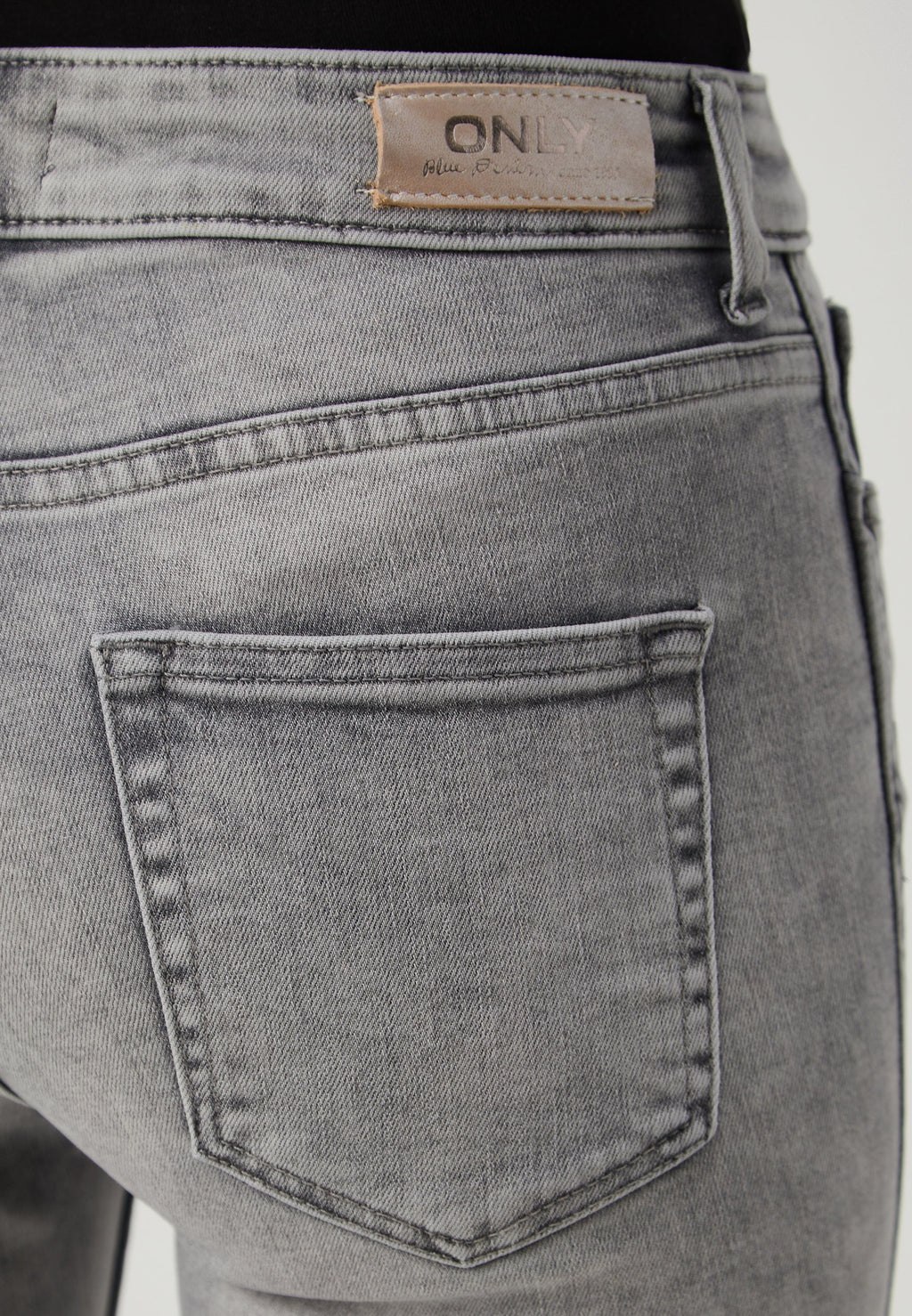 ONLBLUSH MID WAIST VIS Media 6