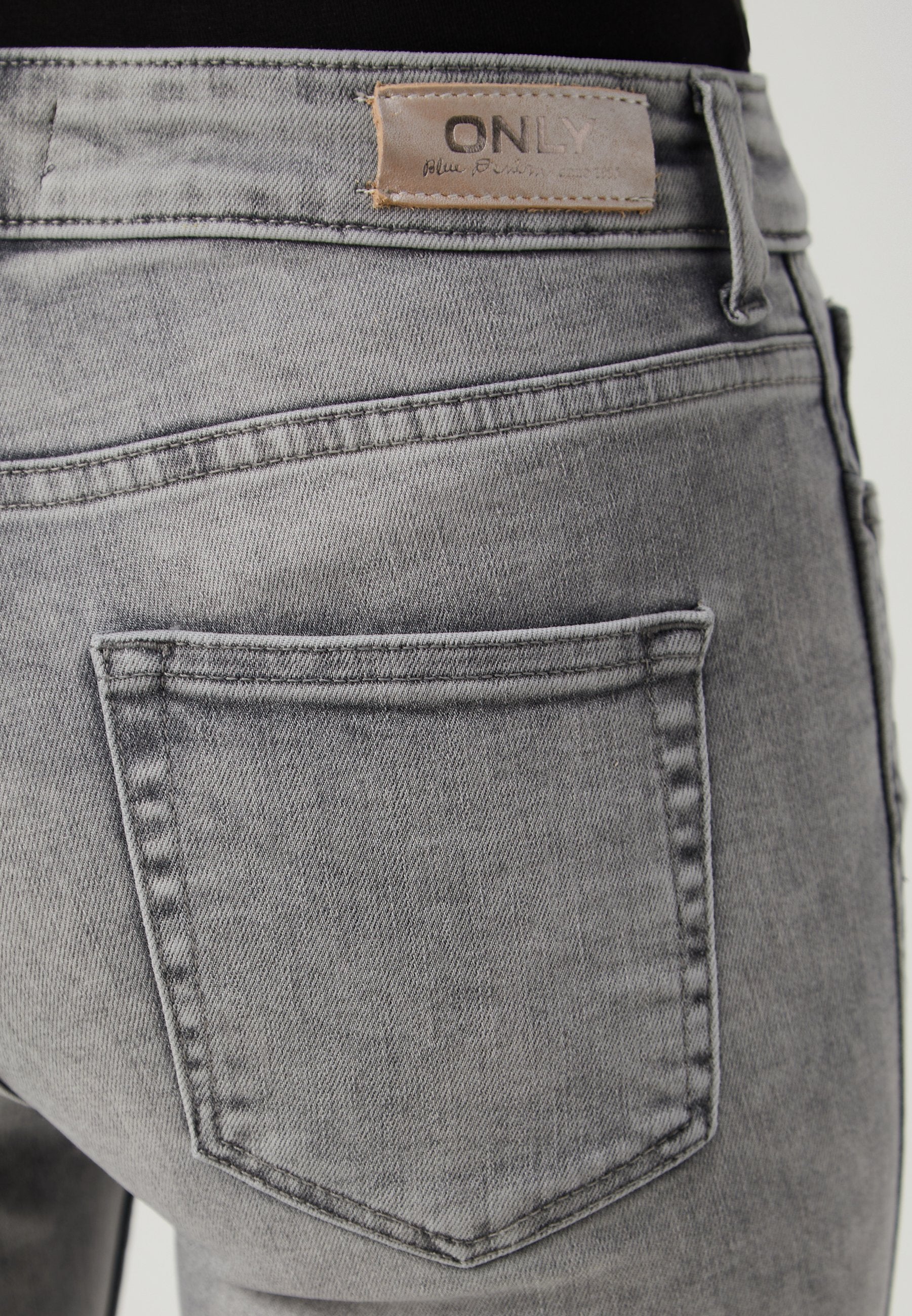 ONLBLUSH MID WAIST VIS Media 6