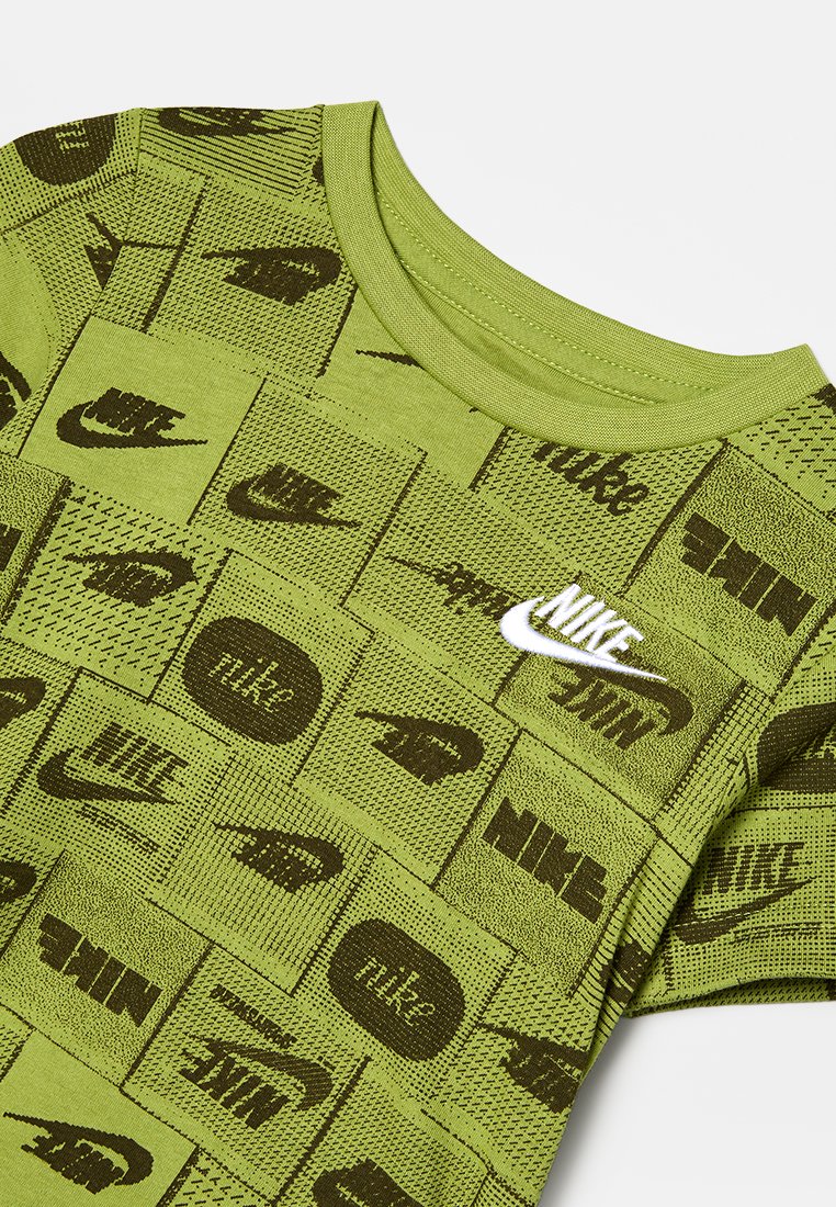 Nike Sportswear SET