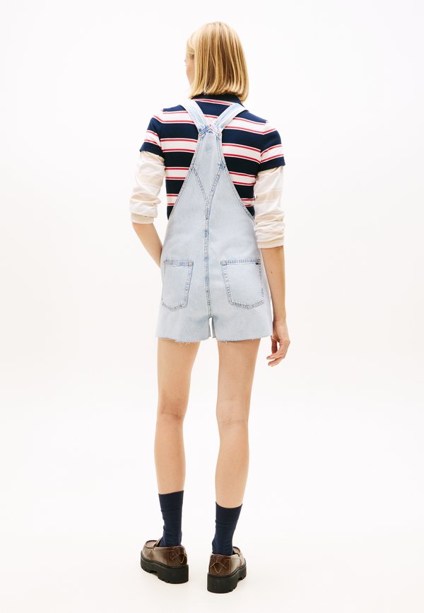 Tommy Jeans MIA RELAXED DUNGAREE SHORTS