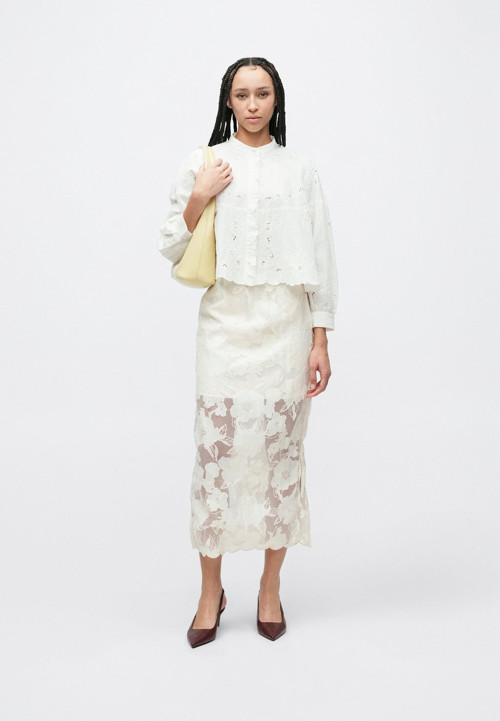 Antik Batik CARMINA