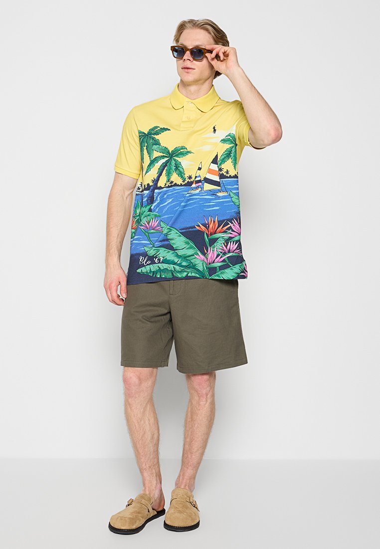Armani Exchange Shorts Media 2