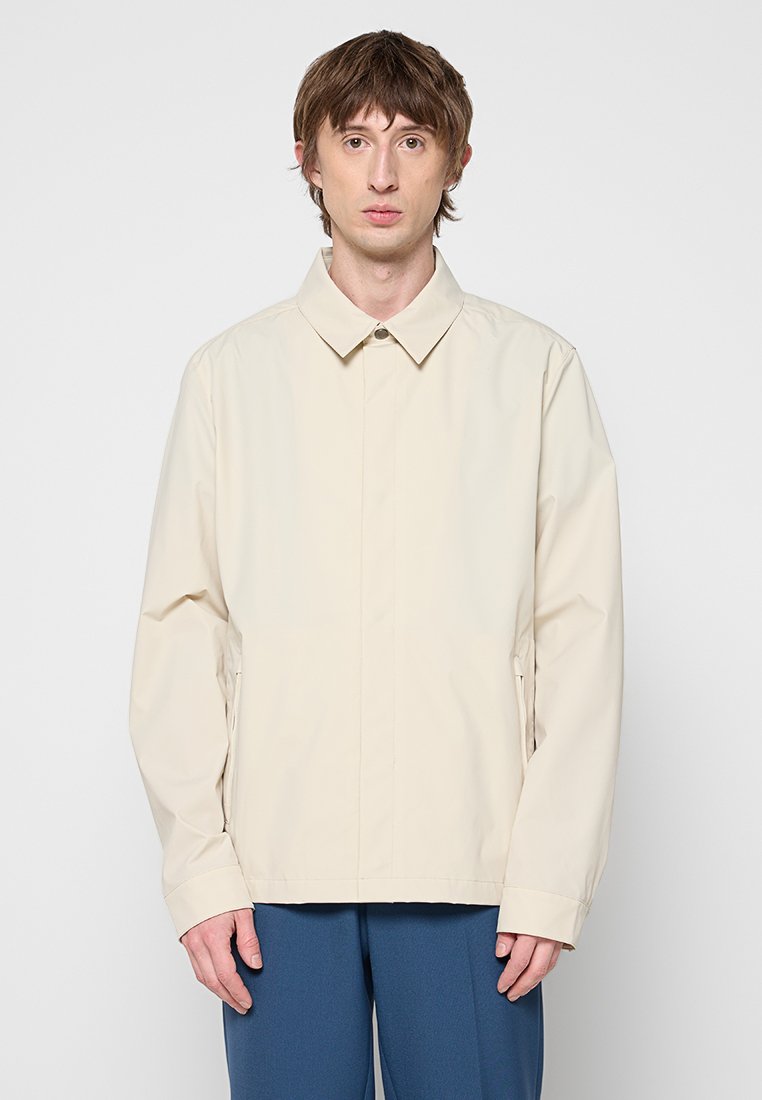 Lyle & Scott