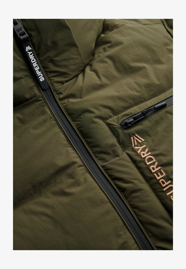 Superdry & Co SKI SPORTS - Winter jacket - washed khaki