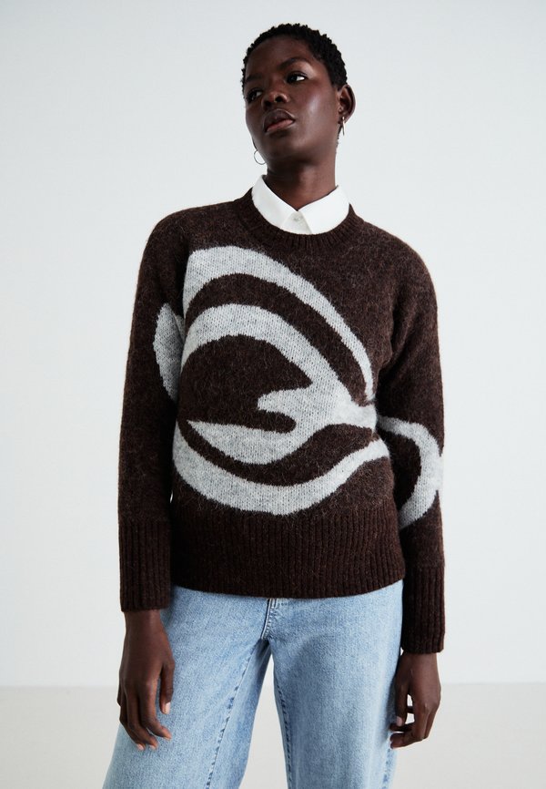 Selected SLFALVA SWIRL O NECK