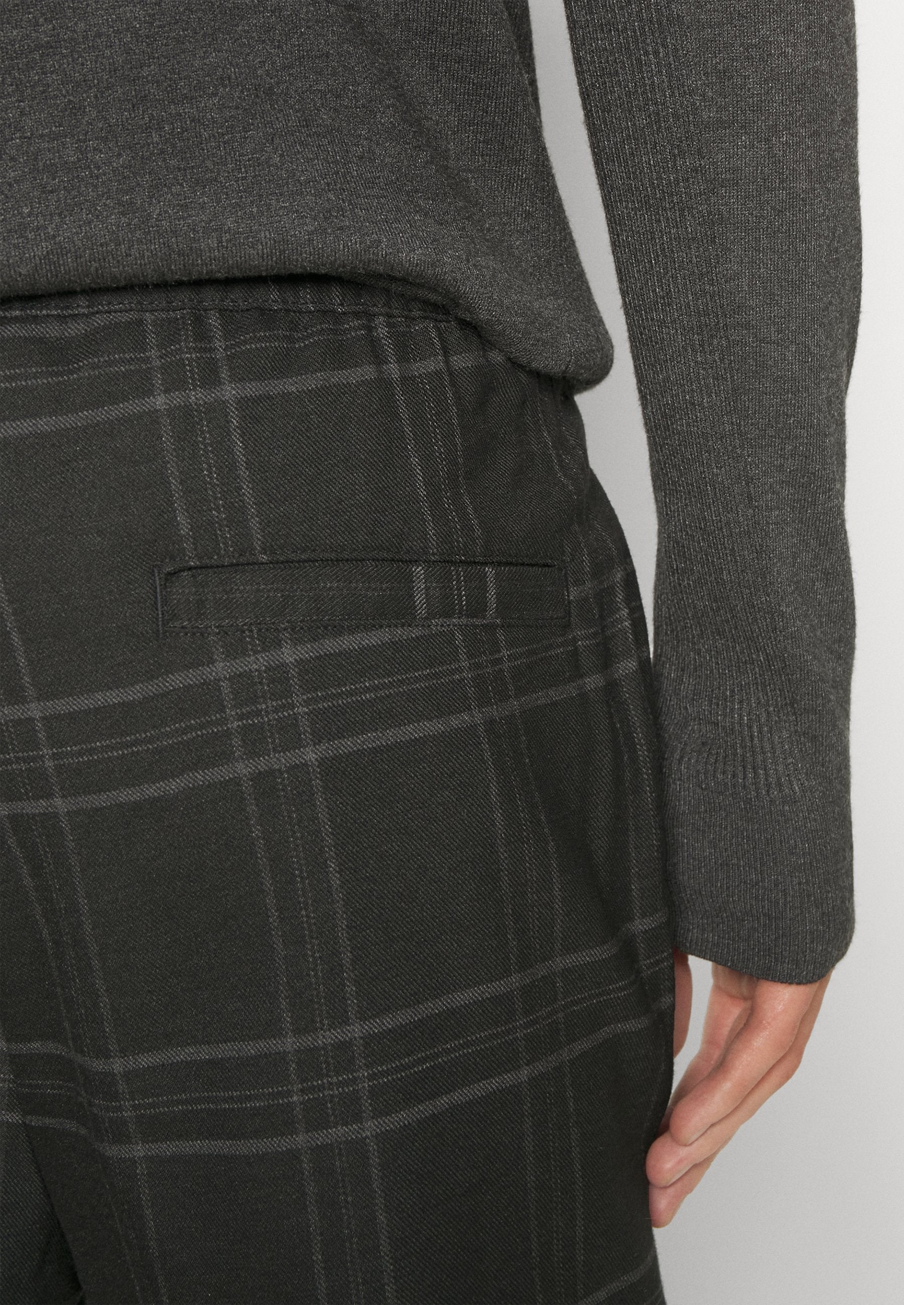 ONSLINUS TAP CROP CHECK PANT Media 5