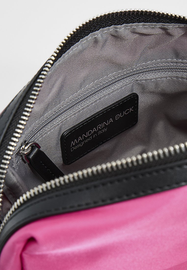 Mandarina Duck HUNTER