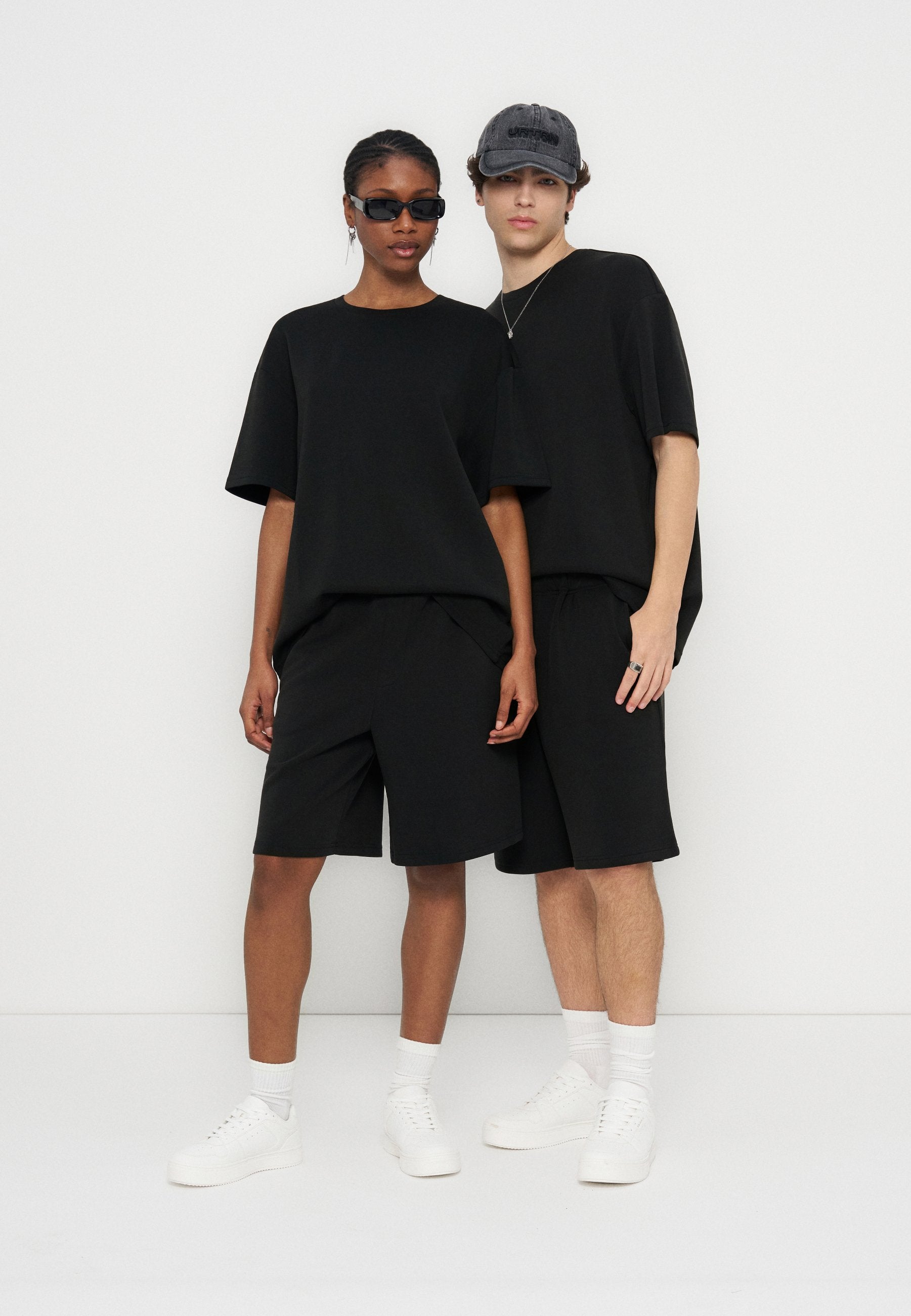 YOURTURN OVERSIZED FIT & SHORTS SET