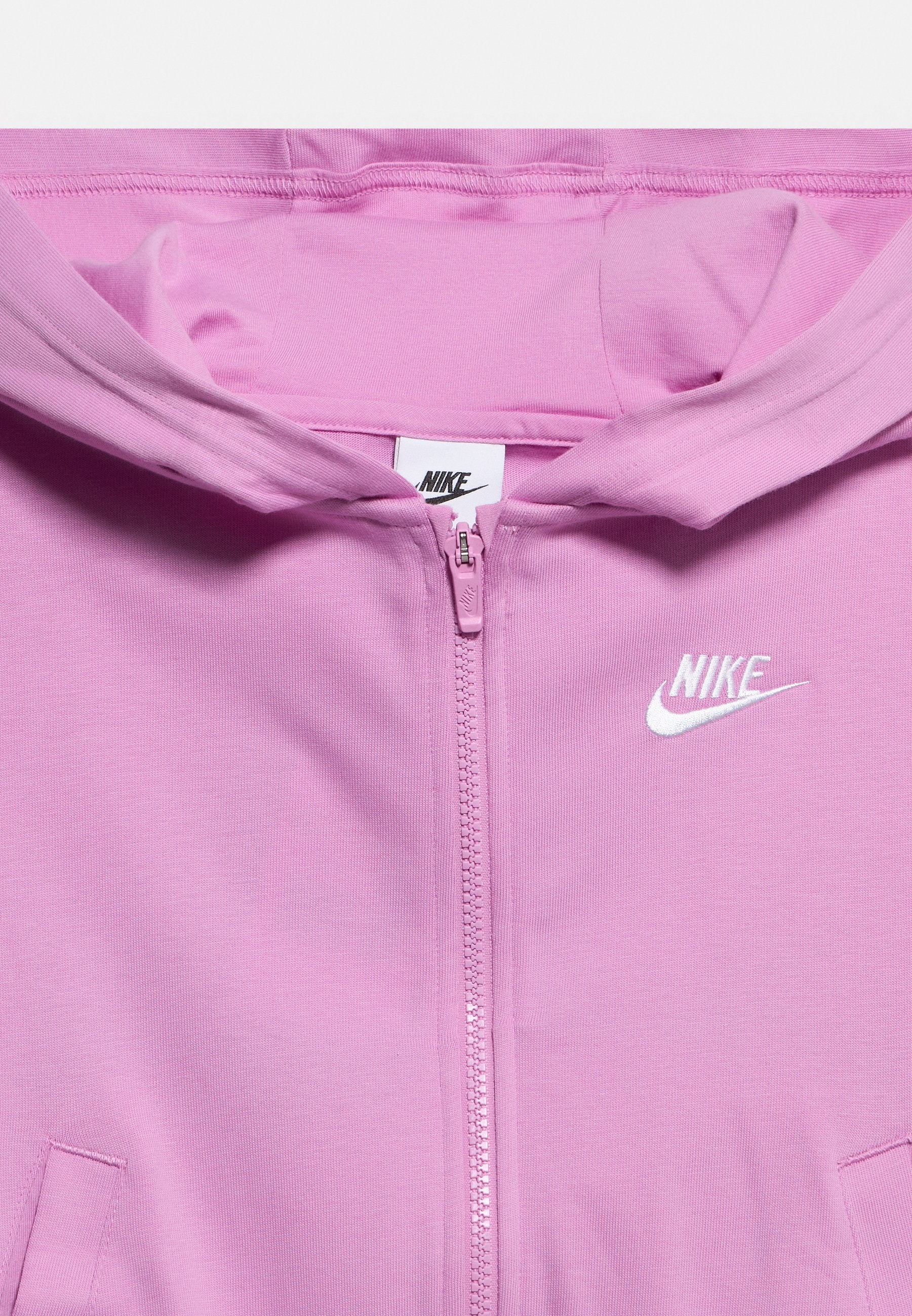 Nike Sportswear