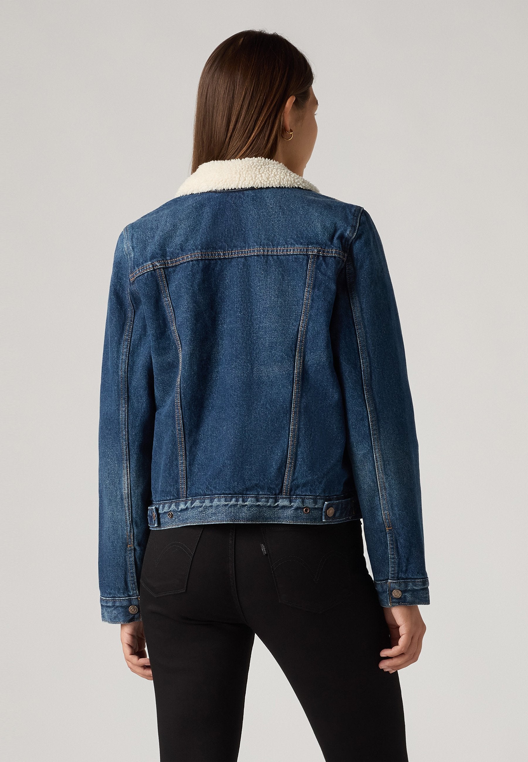 Levi's® ORIGINAL SHERPA TRUCKER
