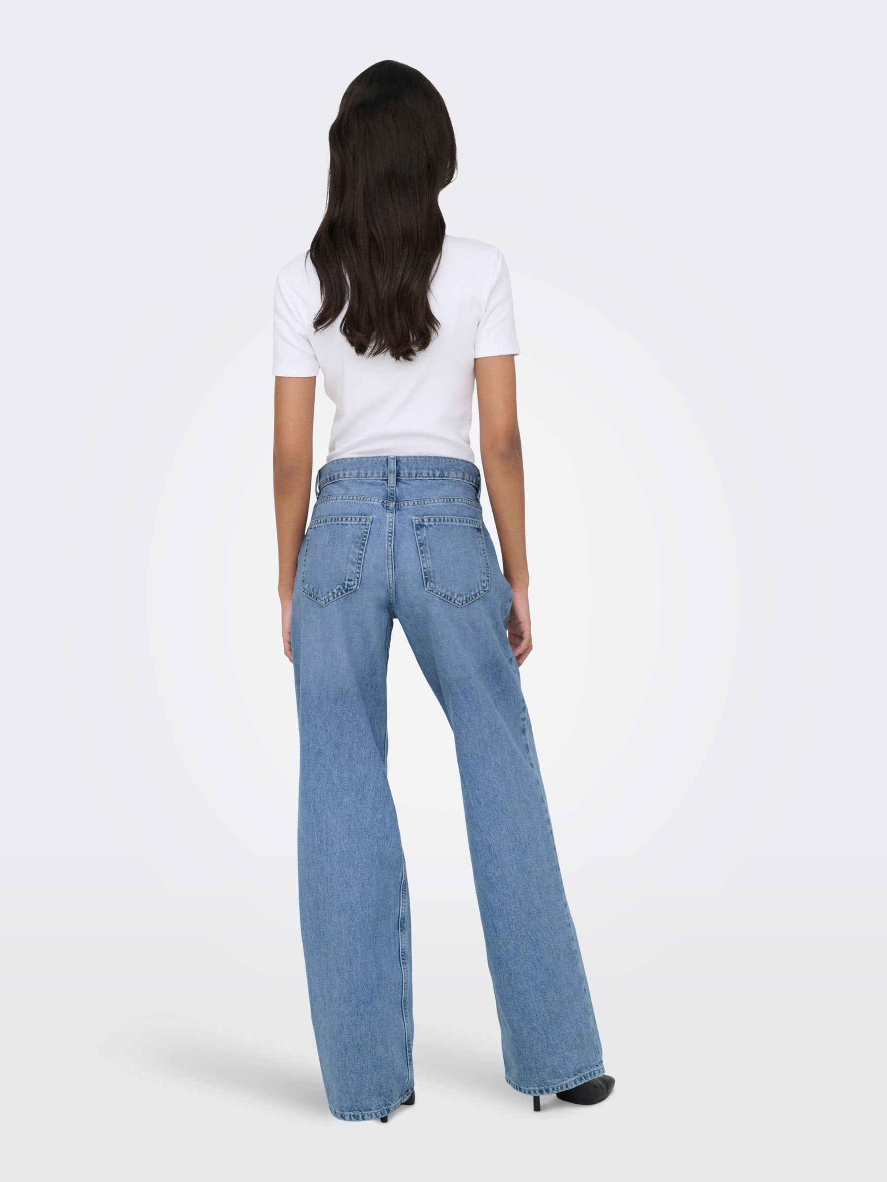 Wide-fit ONLBRENDA Low waist Straight Fit Media 5