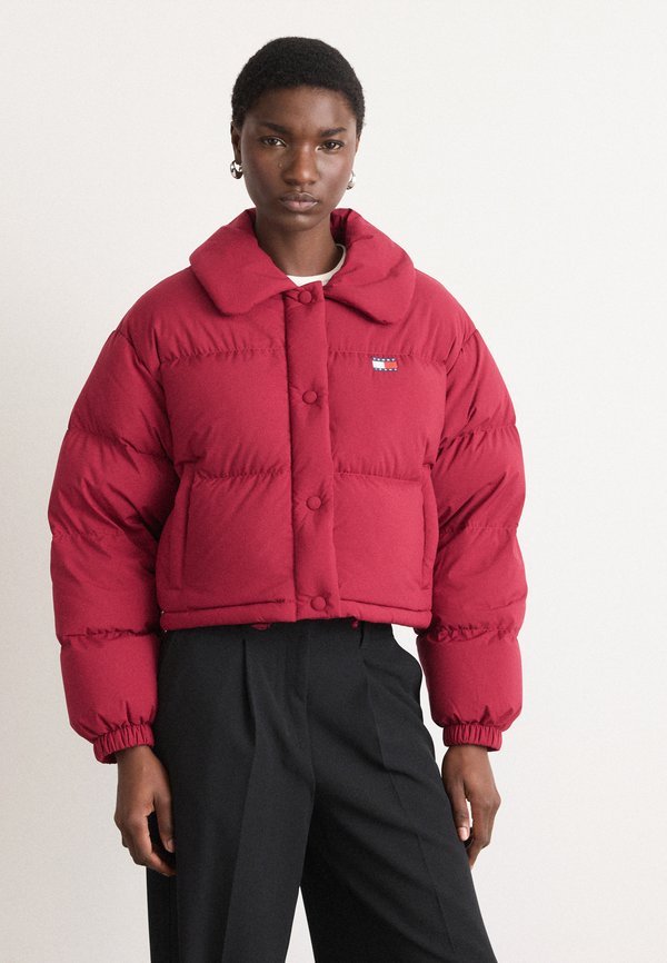 Tommy Jeans  BADGE COLLAR PUFFER