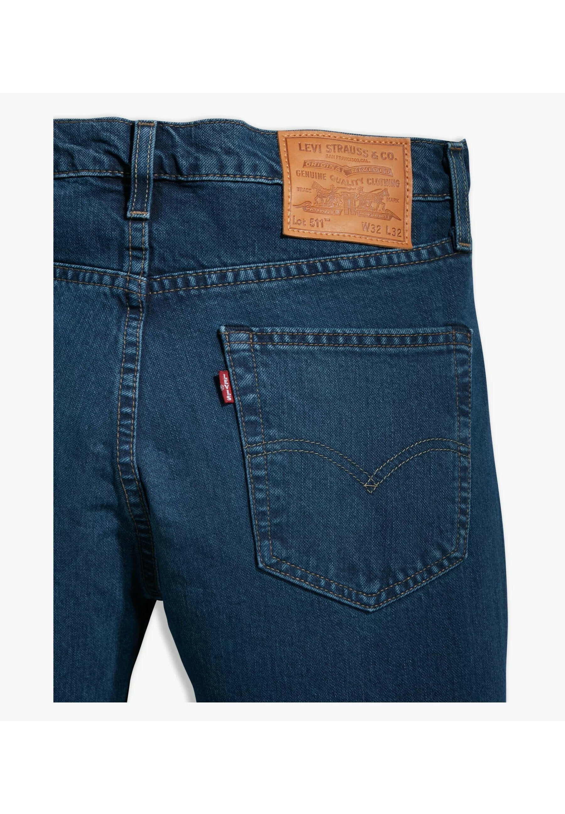 Levi's®  MANILLA