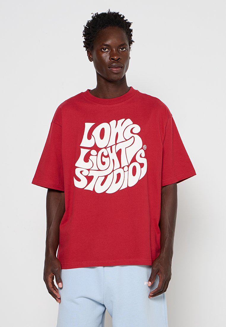 LOW LIGHTS STUDIOS®