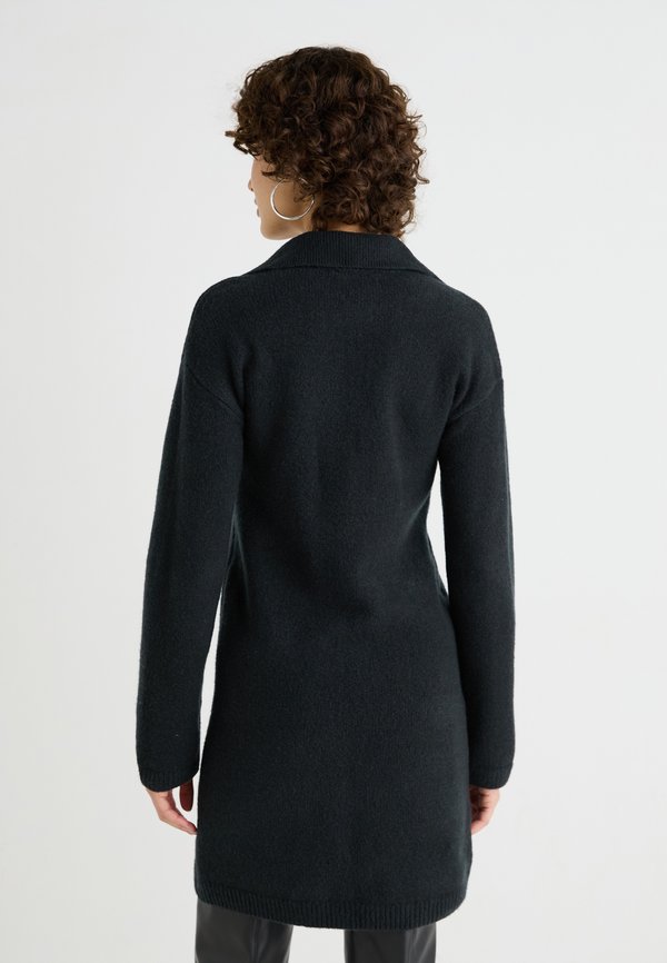 Abercrombie & Fitch NOTCH NECK MINI