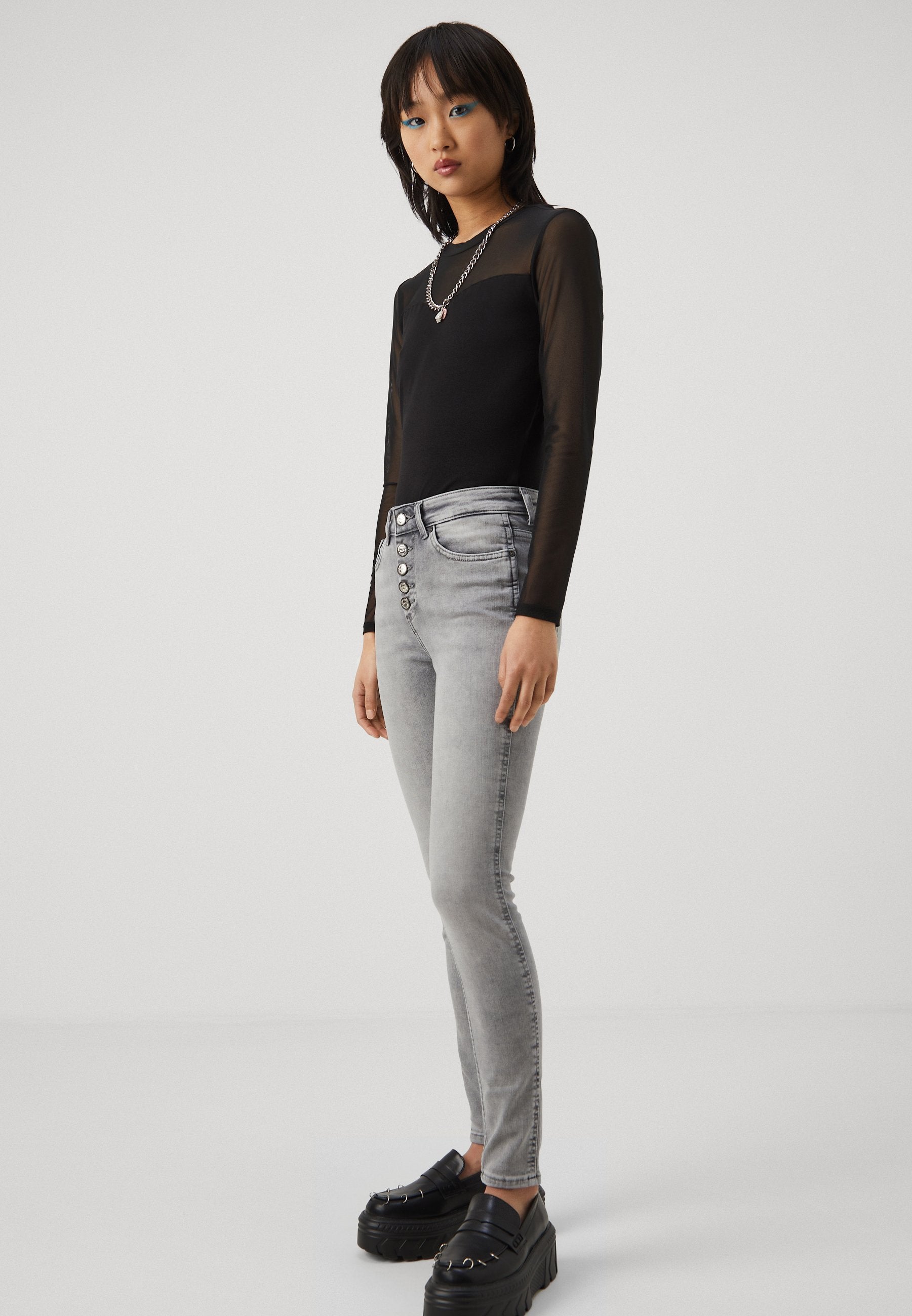 ONLBLUSH MID WAIST VIS Media 5