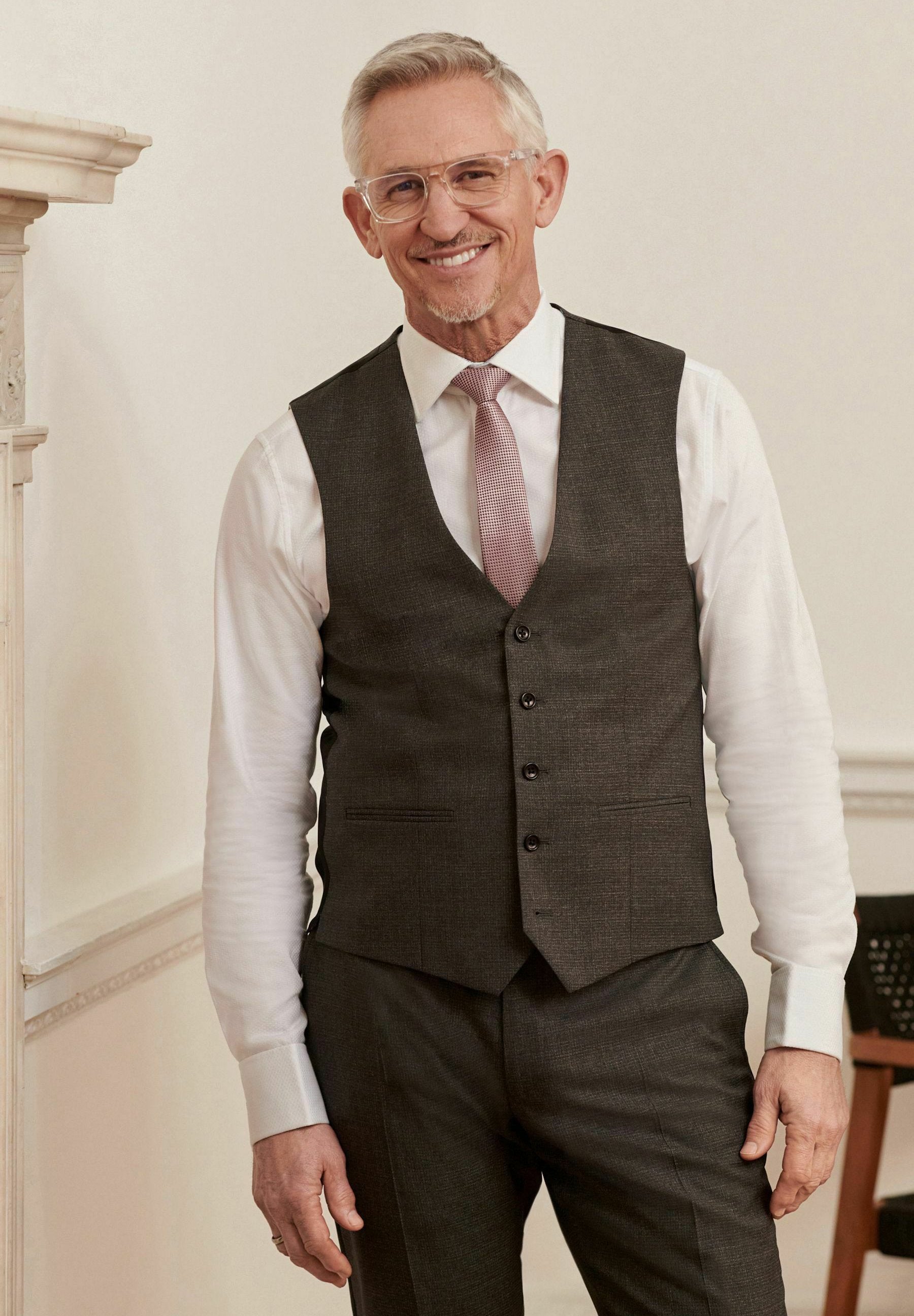 Next SIGNATURE CERRUTI 100% WOOL SUIT: WAISTCOAT