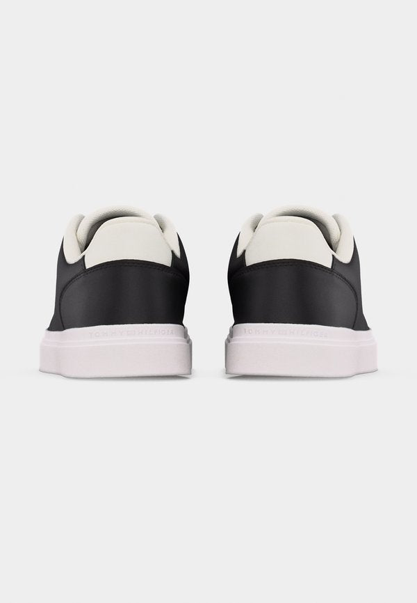 Tommy Hilfiger FEMININE CUPSOLE
