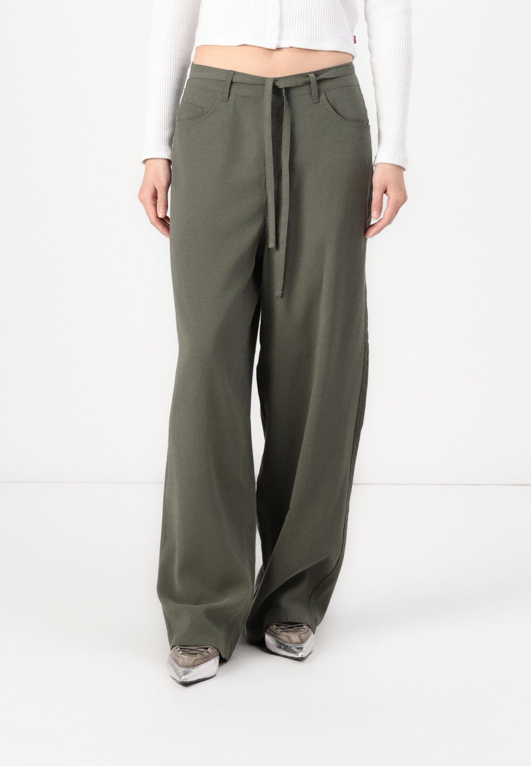 ONLBLEECKER ARIS LIFE PANT Media 3
