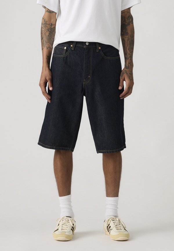 Levi's® 470® BAGGY SHORTS - Denim shorts - rinse ruler