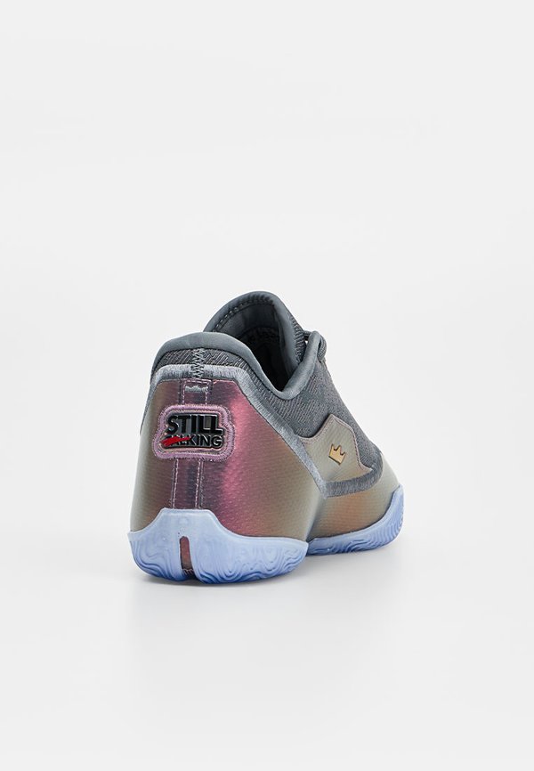 Nike Performance LEBRON XXIII