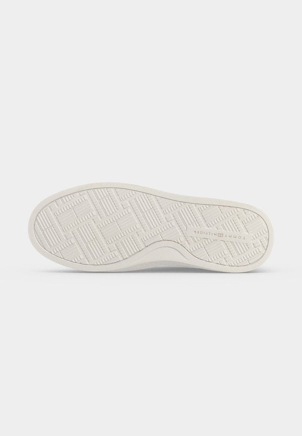 Tommy Hilfiger FEMININE CUPSOLE