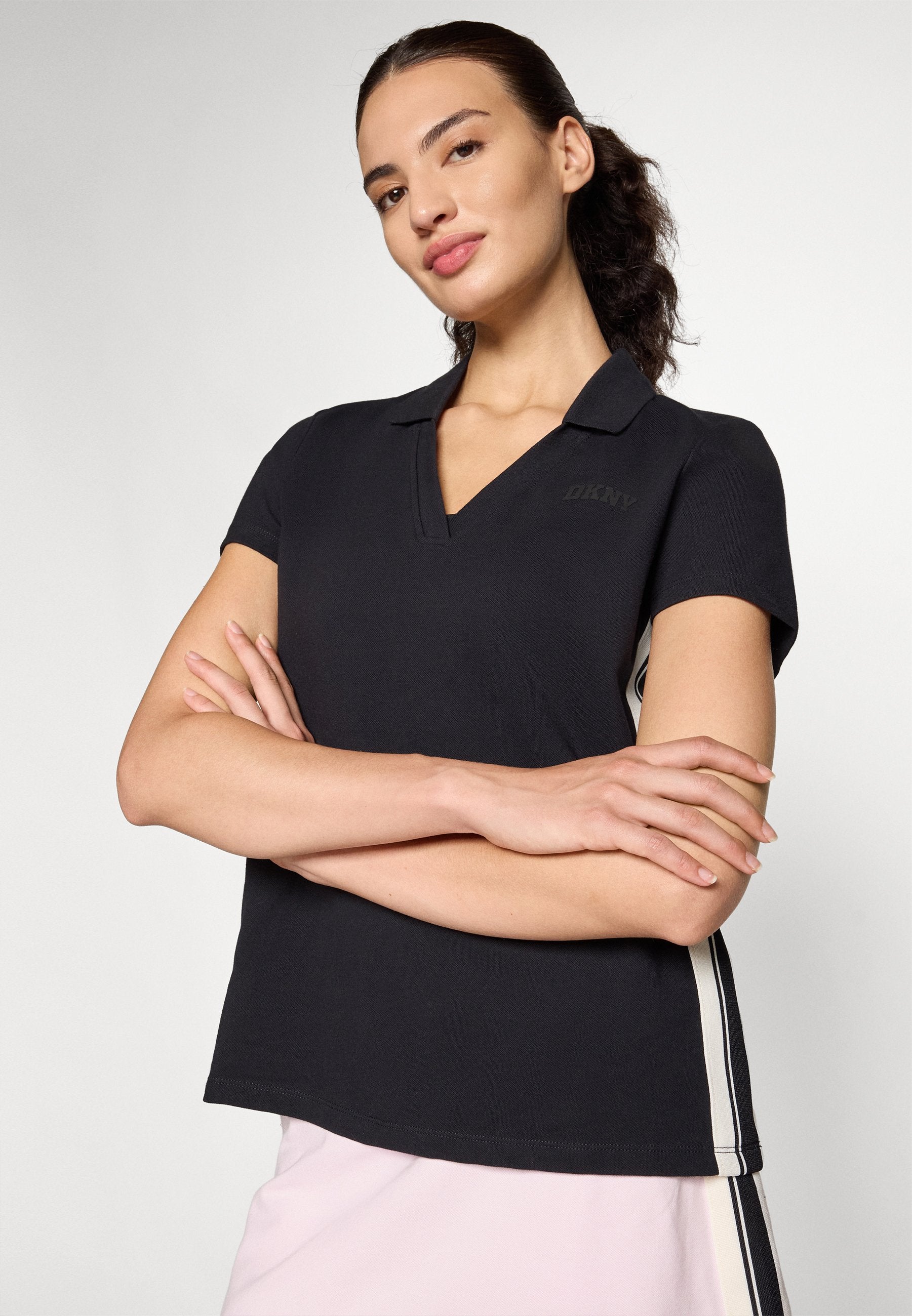 DKNY Sport