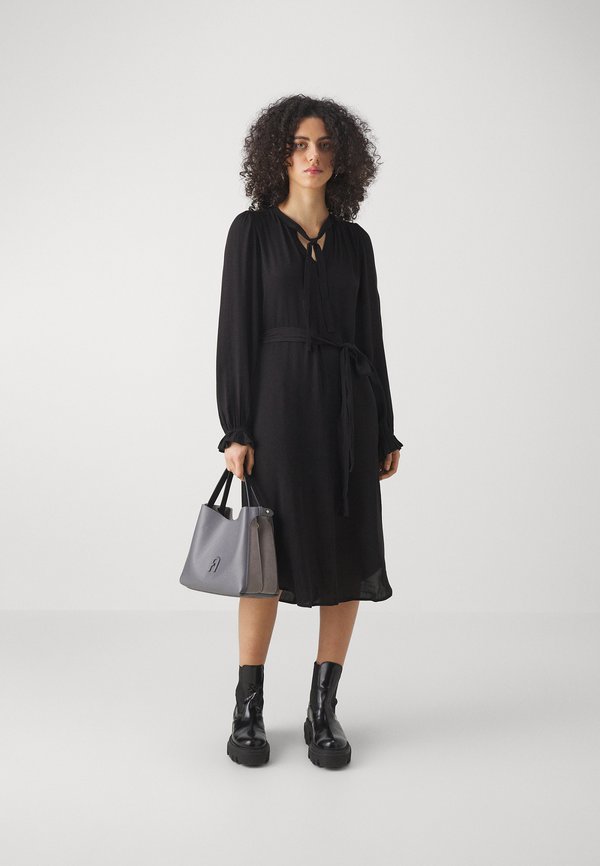 Bruuns Bazaar LILLIBBFIORA DRESS