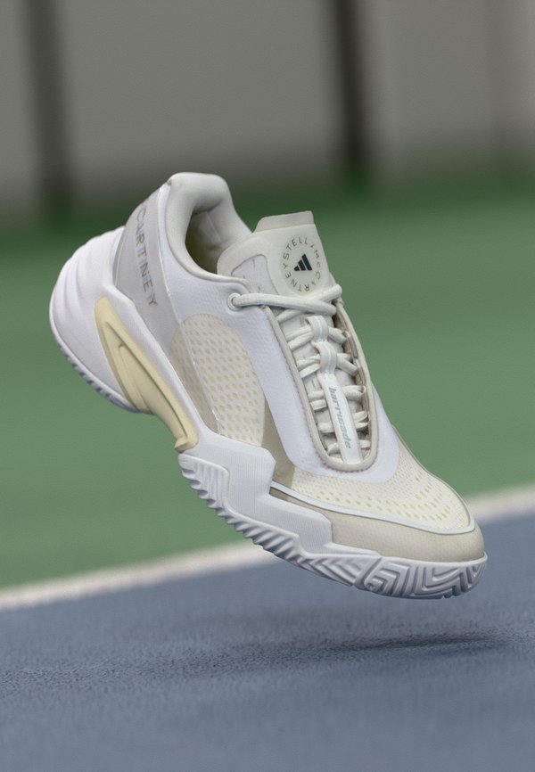 adidas Performance ASMC BARRICADE - Multicourt tennis shoes - footwear white/almond milk/willow grey