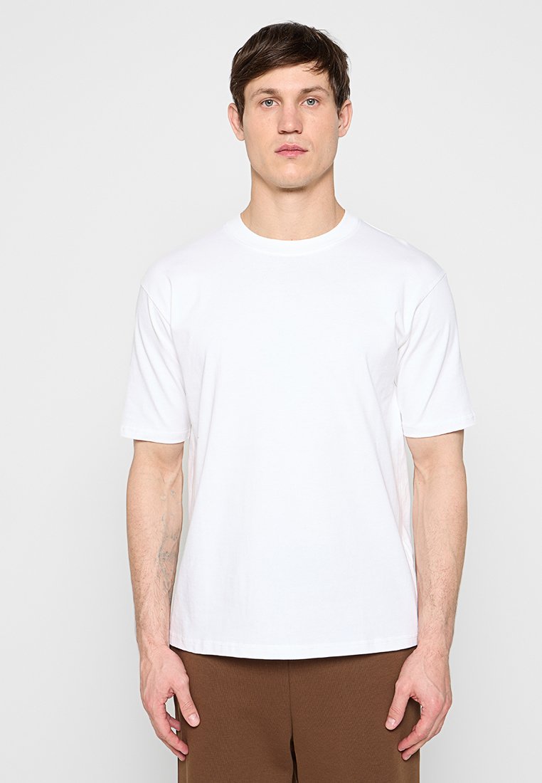 SIKSILK 3 PACK RELAXED FIT