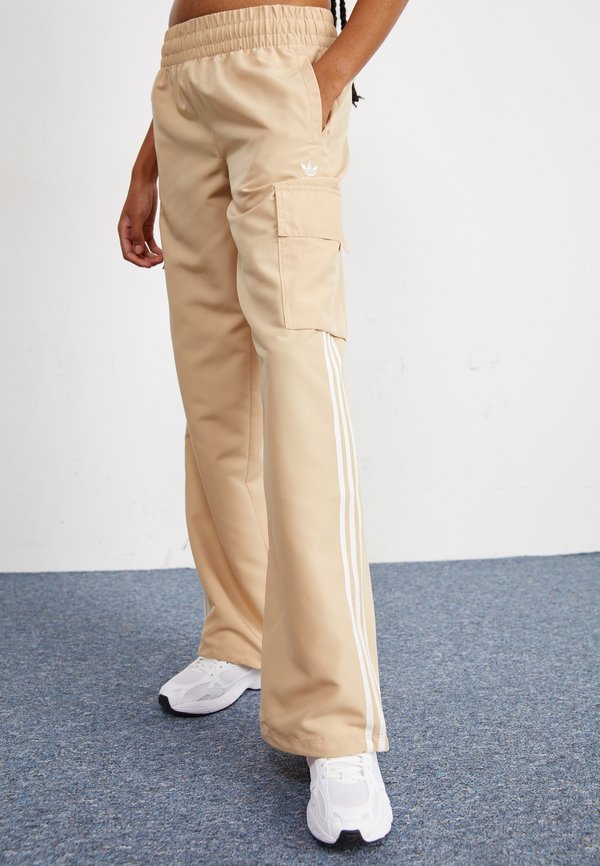 adidas Originals ADICOLOR 3-STRIPES CARGO