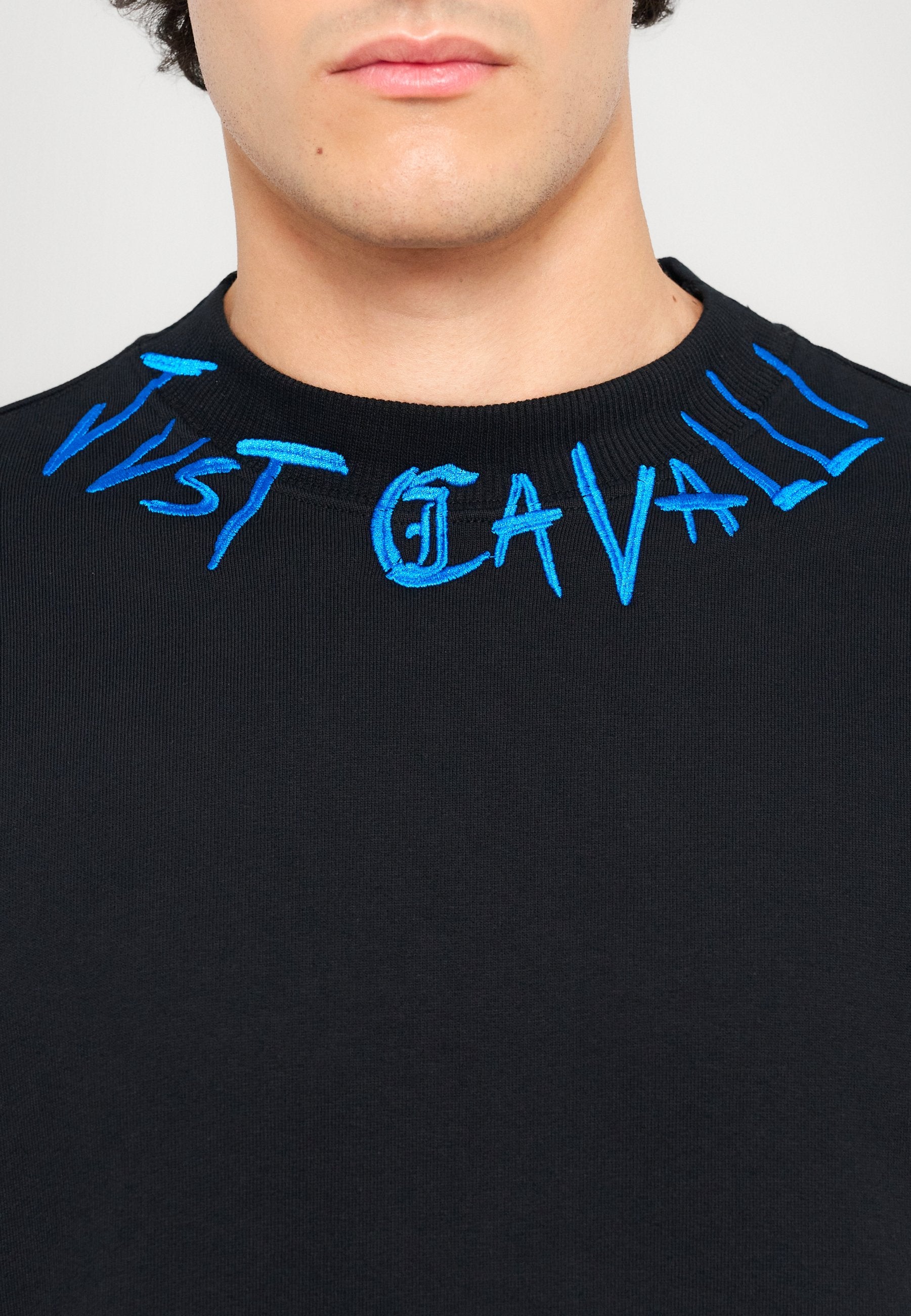 Just Cavalli LOOSE LOGO EMBROIDERY NECKLACE