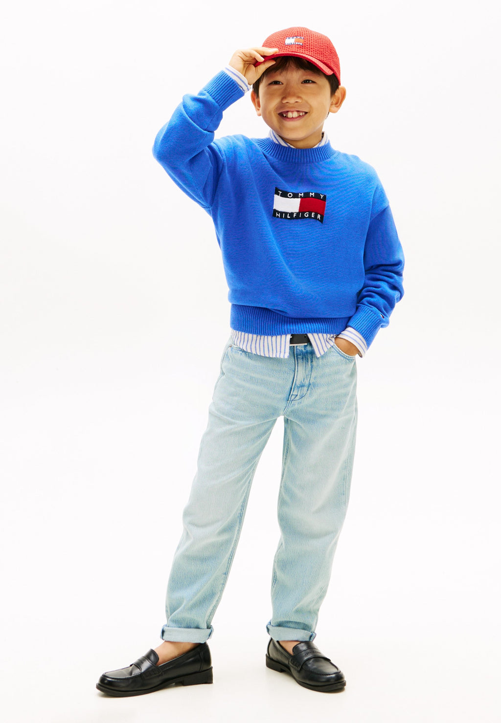 FADED REGULAR JEANS Media 2