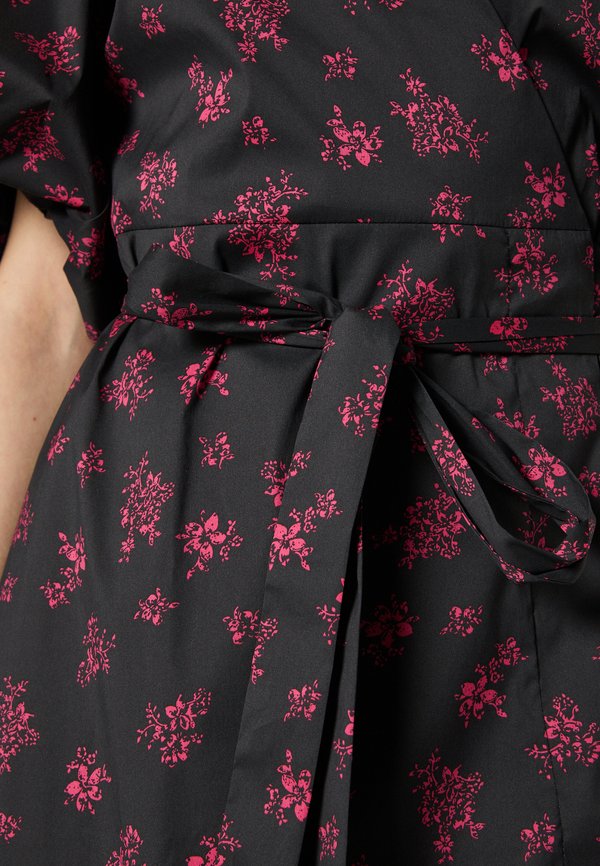 Gestuz WRAP DRESS