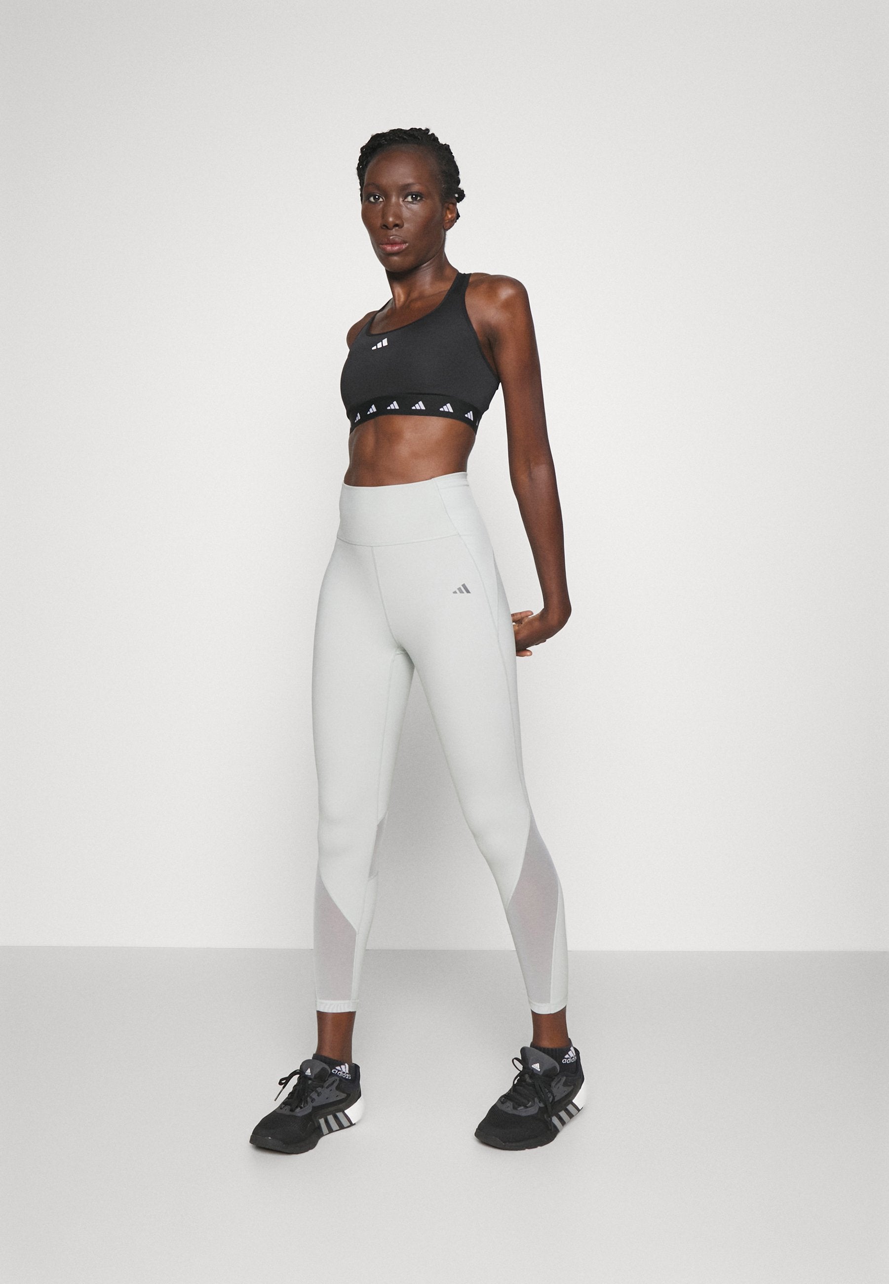 adidas Performance POWERREACT MEDIUM-SUPPORT TECHFIT