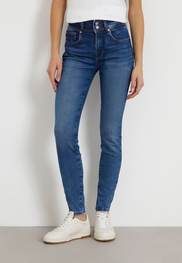 Guess MIT MITTELHOHEM BUND