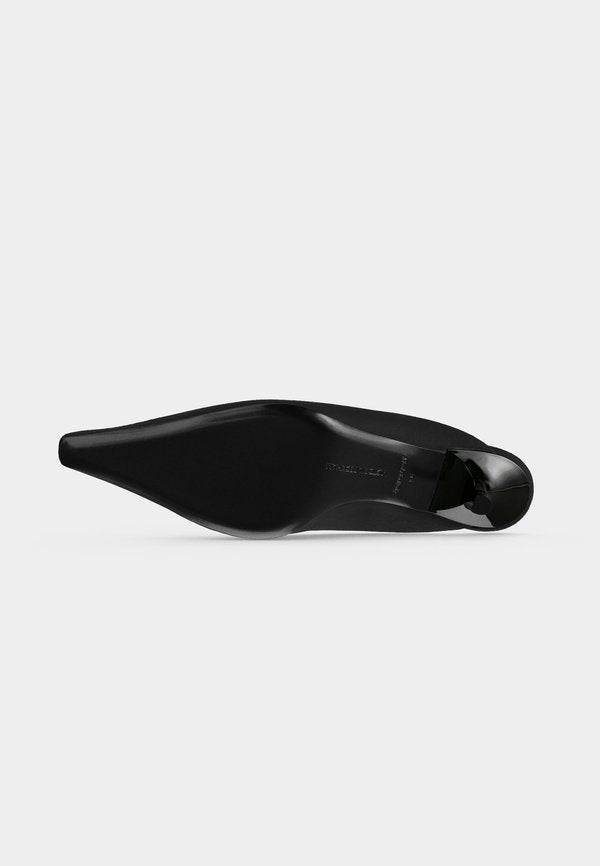 Victoria Beckham MULE