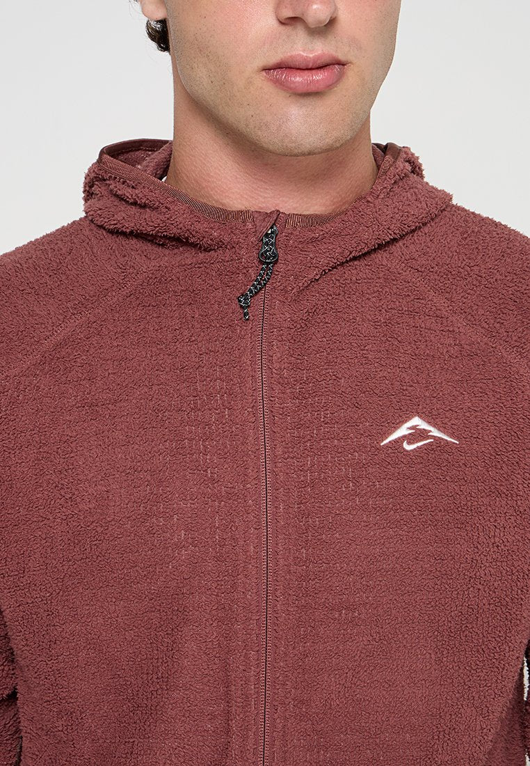Nike Performance