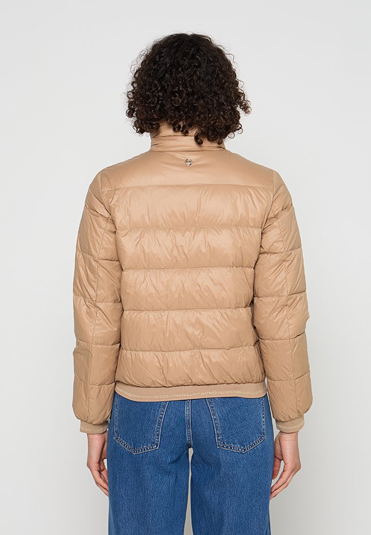 comma Daunenjacke Media 2