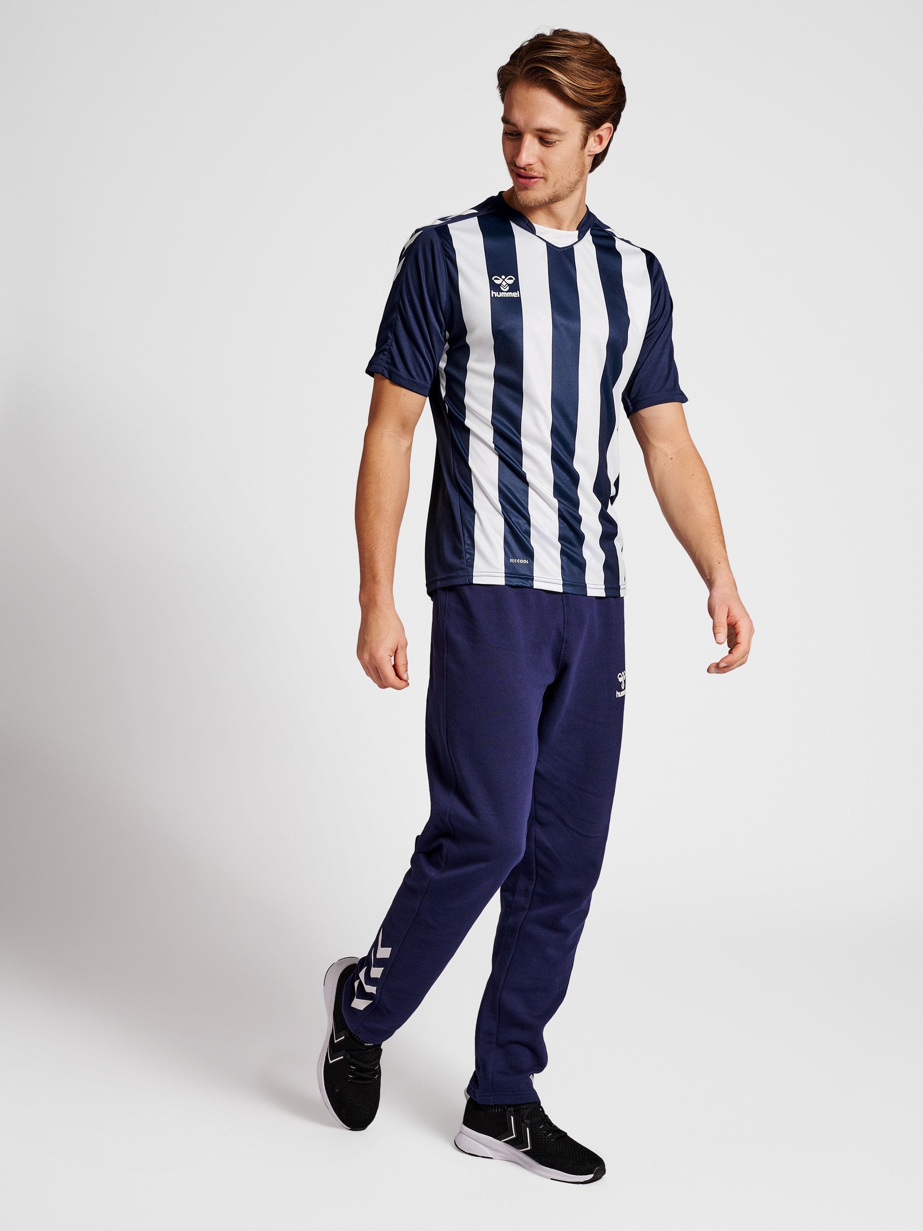 Hummel CORE XK
