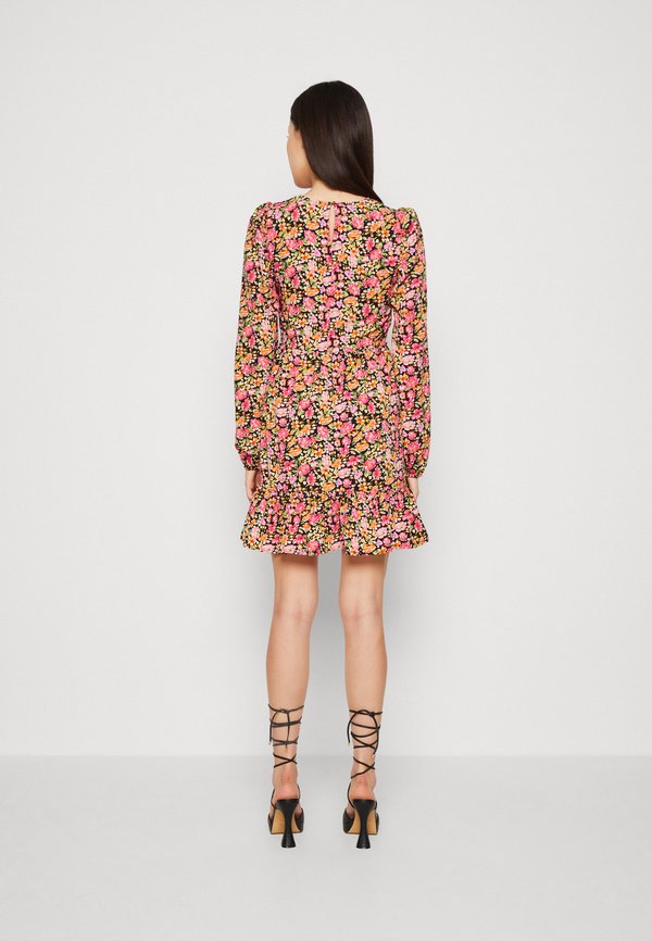 Vero Moda VMMIA SMOCK SHORT DRESS