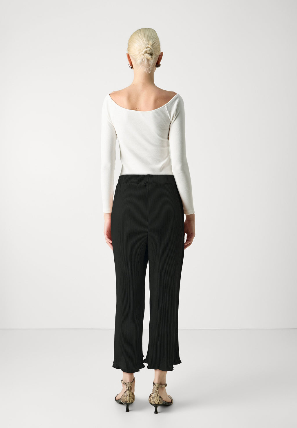 ONLKALYA CULOTTE PANT Media 4