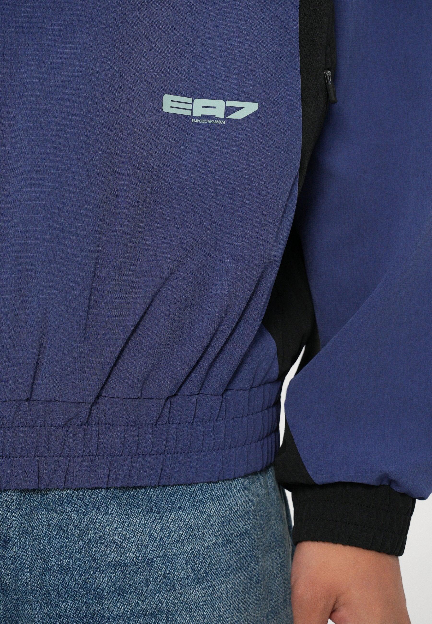 TRAIN GRAPHIC SERIES HOODIE SPECIAL Media 7